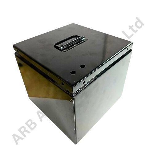 METAL BOX 60V 32AH (205x185x185 mm)